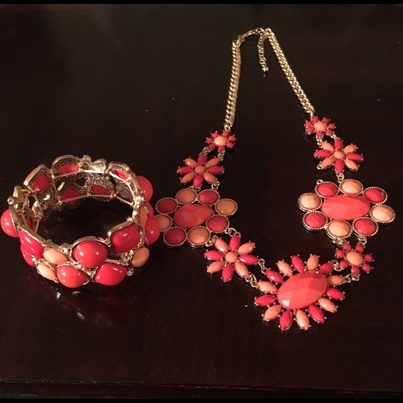 Colorful Flower style necklace and bracelet - Picture 1 of 2